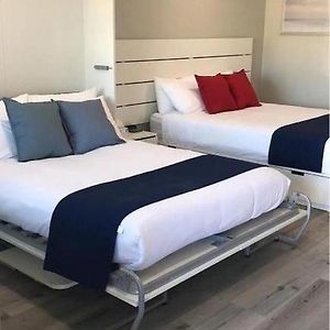 Luxury Quadruple Room